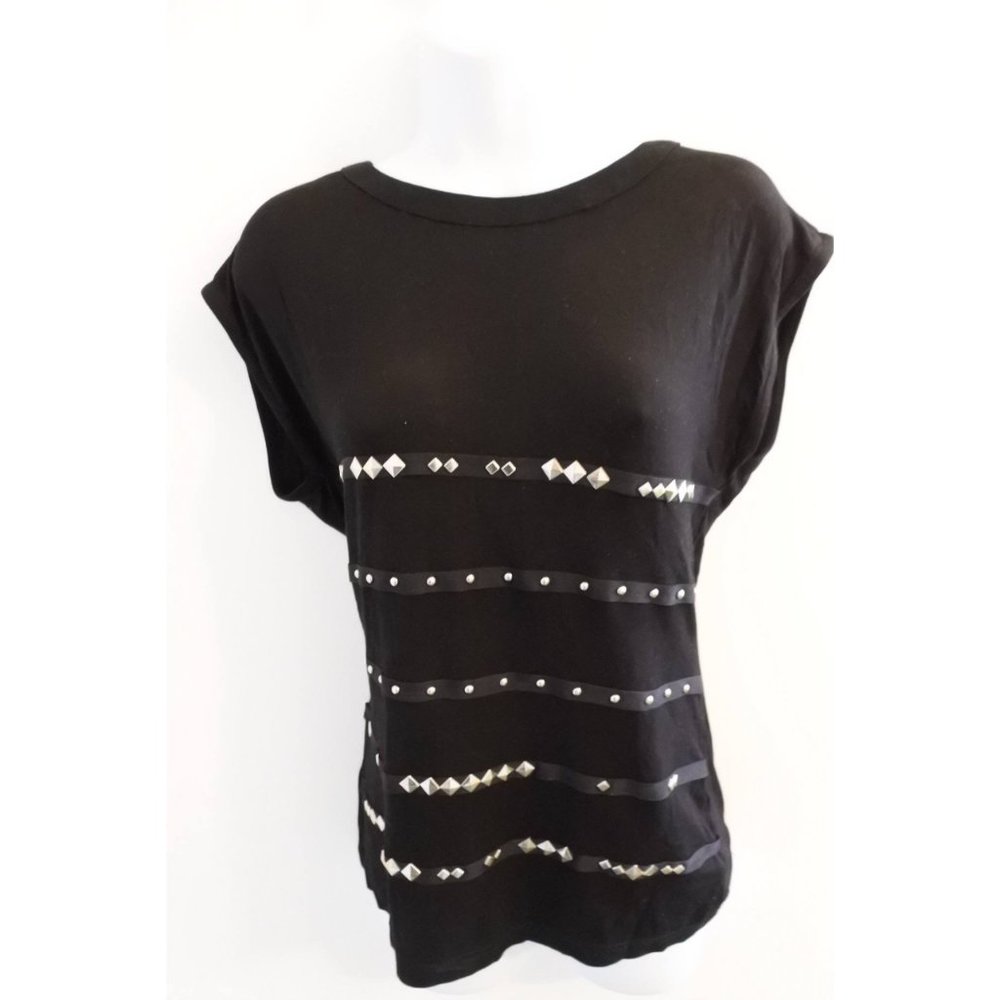 🇺🇸 FOREVER 21 black cotton and studs top size S